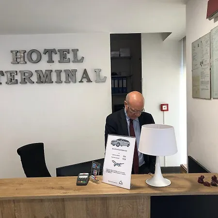 Terminal 3*